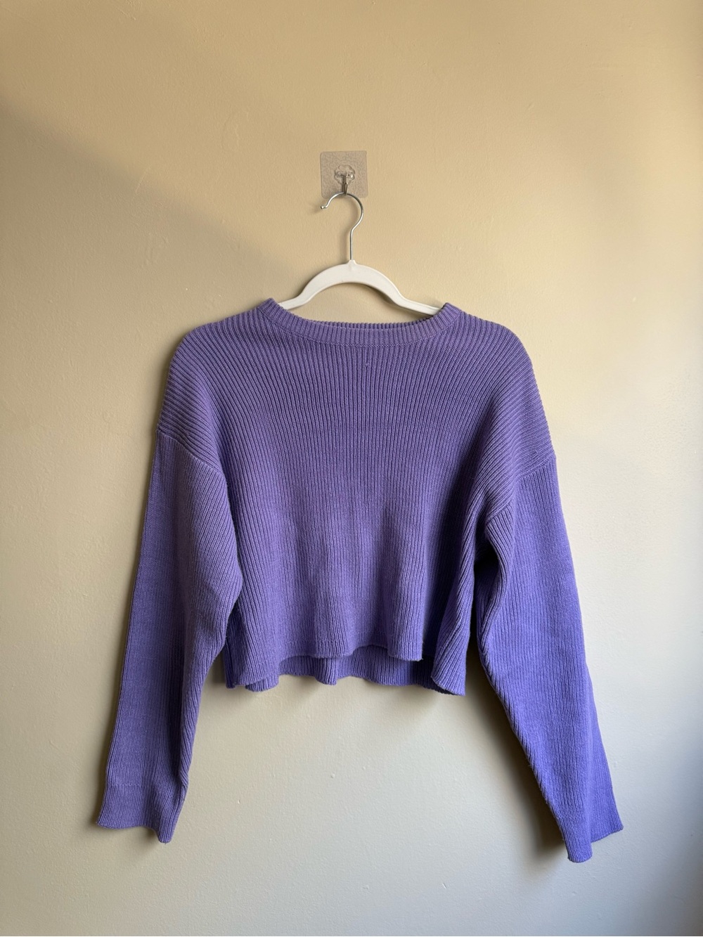 House Brand Lavender Cropped Sweater Size Medium Soft Knit